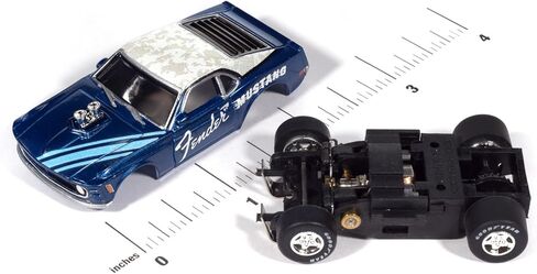 أوتو وورلد SC419-1B سوبر III 1970 بوس موستانج فيندر (أزرق) HO Scale Slot Car in Saudi Arabia