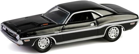 1970 R/T 440 أسود مع خطوط بيضاء سلسلة 15 1/64 نموذج سيارة مصبوبة من Greenlight 37320D in Saudi Arabia