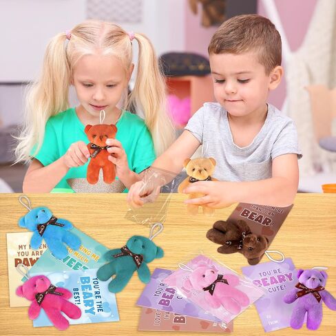 بطاقات عيد الحب للأطفال، 24 حزمة من لعبة الدببة الصغيرة القطيفة مع بطاقات عيد الحب، حيوان محشو صغير لتفضلات حفلات المدرسة للأطفال الأولاد والبنات، وتبادل هدايا عيد الحب للأطفال in Kuwait