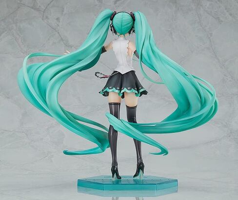 Good Smile Company Piapro Characters: Hatsune Miku NT 1:8 Scale Figure in Saudi Arabia