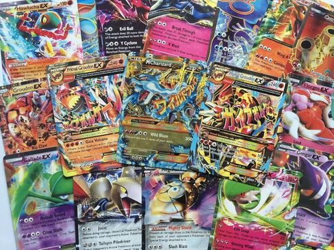 Pokemon 50 +2 Card Lot w/Rares، Commons، Uncommons (مضمونة 1 Holo) in Kuwait