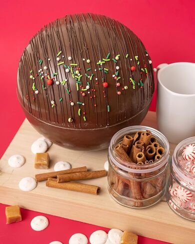 American Crafts Kaboom Chocolaka Pinata Mold-Ball in Saudi Arabia
