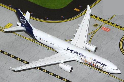 GeminiJets GJDLH2191 Lufthansa Airbus A330-300 Fanhansa D-AIKQ; Scale 1:400 in Saudi Arabia