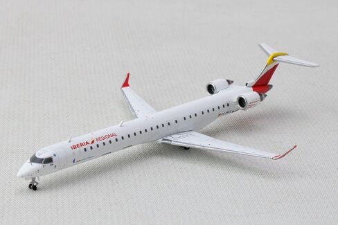 GeminiJets GJIBE2196 Iberia Regional CRJ-1000 EC-MVZ; Scale 1:400 in Saudi Arabia