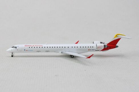 GeminiJets GJIBE2196 Iberia Regional CRJ-1000 EC-MVZ; Scale 1:400 in Saudi Arabia