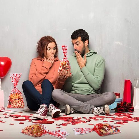 Aneco 100 حزمة أكياس السيلوفان عيد الحب 10.6 × 5.1 بوصة أكياس حلوى عيد الحب 4 أنماط أكياس هدايا عيد الحب أكياس بلاستيكية شفافة من السيلوفان مع أربطة ملتوية لمستلزمات حفلات عيد الحب in Saudi Arabia