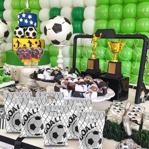 حقائب كرة القدم جودي تفضل الحفلات، حقائب هدايا كرة القدم، 50 قطعة من أكياس الوجبات الخفيفة لكرة القدم لفريق جودي الوجبات الخفيفة والحلوى وحقيبة كرة القدم وديكورات حفلات أعياد الميلاد وهدايا للأطفال وألعاب الأحداث الرياضية in Kuwait