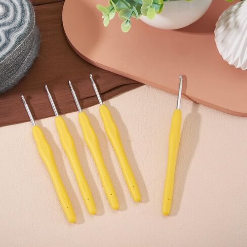 5Pcs Purple Aluminum Crochet Hook Needles Colored Metal Head Solid Soft Handle Sweater Hand Knitting Tool Wool Crochet for Sweater Hand Knitting DIY Yarn Crafts 140x13.5mm in Saudi Arabia