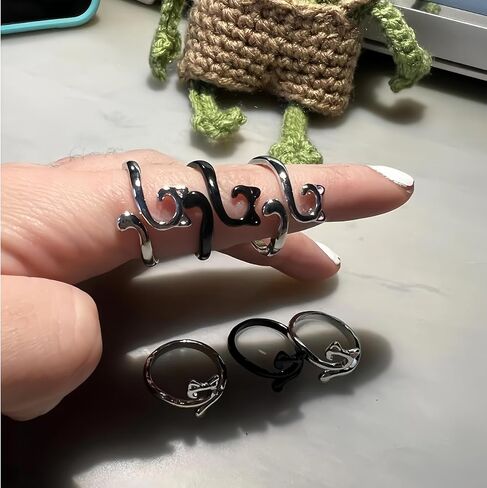 Crochet Ring Tension Rings for Crocheting Cute Cat Stitch Markers Colorful Crochet Stitch Marker Yarn Control Ring with Storage Box in Saudi Arabia