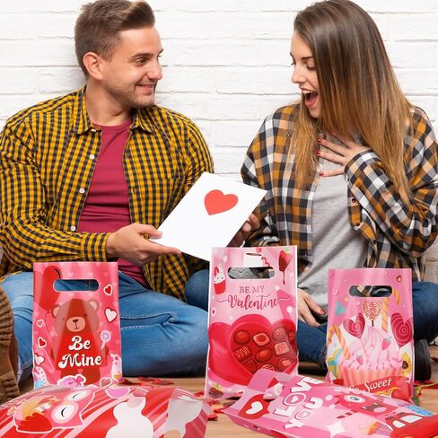 Tatuo 150 Pieces Valentine's Day Gift Treat Bags Goodie Bags for Valentine's Day Goodie Candy Snack Cellophane Party Favor Gift, 6 Designs(Cartoon) in Saudi Arabia