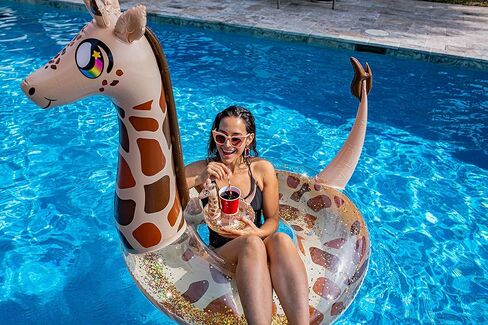 Pool Candy Glitter Giraffe Jumbo Pool Tube The Ultimate Animal Pool Float for The Beach. The Pool, or Lake. in Saudi Arabia