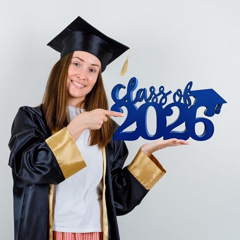 زينة التخرج 2026 قطع مركزية خشبية، 13 × 7.1 بوصة تصميم مجوف مزدوج الجوانب فئة 2026 زينة طاولة حفلات التخرج تهانينا لديكور طاولة حفلات التخرج (أزرق) in Kuwait