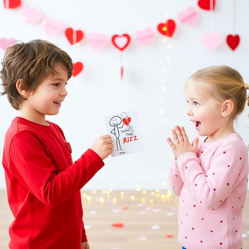 هدايا عيد الحب للأطفال - 24 حزمة من سلاسل المفاتيح مع بطاقات عيد الحب للأطفال العامية، عيد الحب في مدرسة المراهقين، عيد الحب للأولاد، بطاقة عيد الحب المضحكة in Kuwait