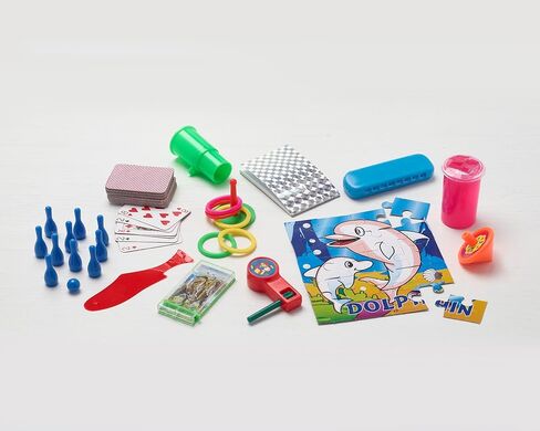 هدايا حفلات روبن ريد ذات الألوان الزاهية - مثالية لأي حفلة. 10 × 8.5 بوصة - مع تيجان وألعاب سوبر ستار in Kuwait