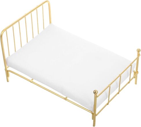 Totority Realistic Iron Frame Miniature Bed 1/12 Scale Dollhouse Bedding Comfortable Queen Size for Dollhouse Living Room Decor in Kuwait