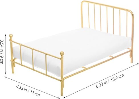 Totority Realistic Iron Frame Miniature Bed 1/12 Scale Dollhouse Bedding Comfortable Queen Size for Dollhouse Living Room Decor in Kuwait