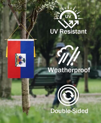 راية حائط هايتي مقاس 18 × 12 بوصة، عمود تعليق خشبي ولمسة نهائية مزدوجة من الساتان، علم هايتي معلق، لغرفة المنزل، والفصول المدرسية، والنادي والباب in Kuwait