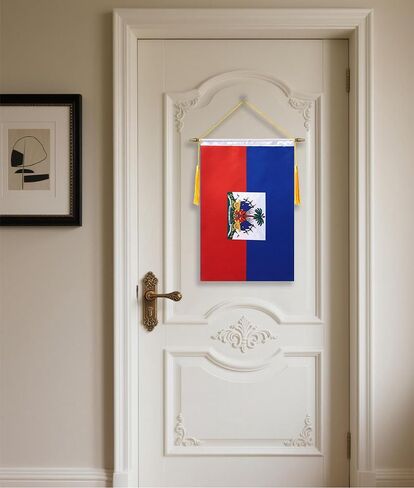 راية حائط هايتي مقاس 18 × 12 بوصة، عمود تعليق خشبي ولمسة نهائية مزدوجة من الساتان، علم هايتي معلق، لغرفة المنزل، والفصول المدرسية، والنادي والباب in Kuwait