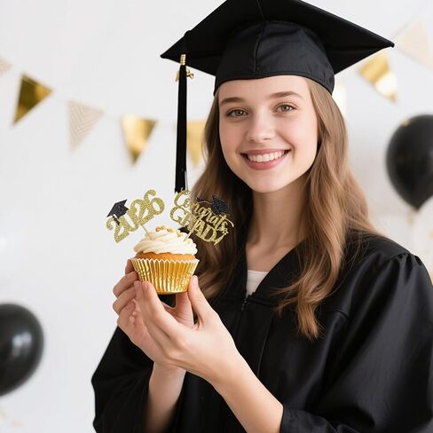 48 قطعة من أغطية الكب كيك للتخرج 2026، طبقة علوية لامعة 2026 للكب كيك، زينة كعكة التخرج لقطع مركزية الحفلات، والاحتفالات العائلية (أسود وذهبي) in Kuwait