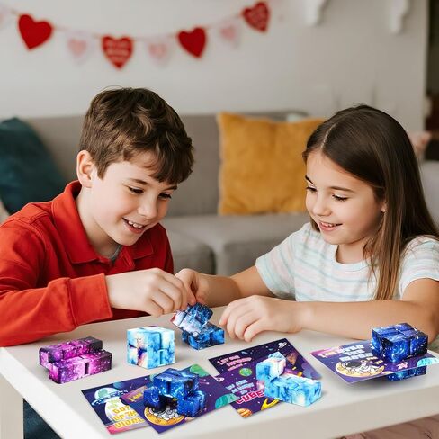 Shemira 24 حزمة بطاقات عيد الحب للأطفال، بطاقات عيد الحب مع 24 حزمة ألعاب تململ مكعب، هدايا عيد الحب للأطفال تبادل الفصول الدراسية المدرسة، هدايا حفلات عيد الحب الجوائز السائبة in Saudi Arabia