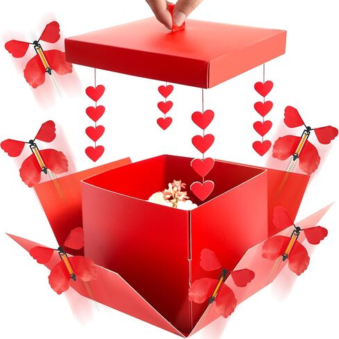 صندوق هدايا الفراشة الطائرة لعيد الحب على شكل قلب أحمر مع خط قلب، صندوق هدايا مفاجئ أحمر DIY مع قصاصات قلب لعيد الحب، ديكور حفلة عيد جالنتين (أ) in Kuwait