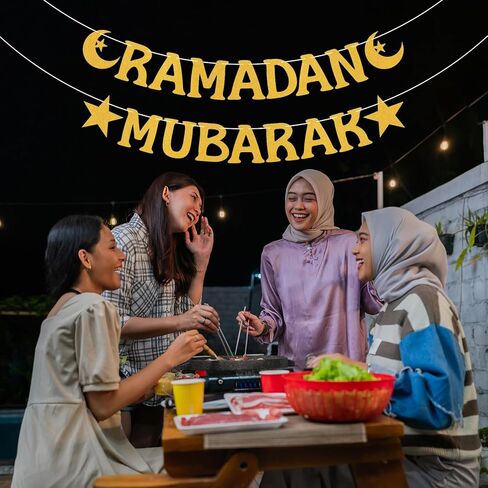 ديكورات رمضان - لافتة رمضان مبارك ذهبية لامعة مع علامات هلال ونجمة، لوازم الحفلات الإسلامية للمنزل، المسجد، مربوطة مسبقًا in Kuwait