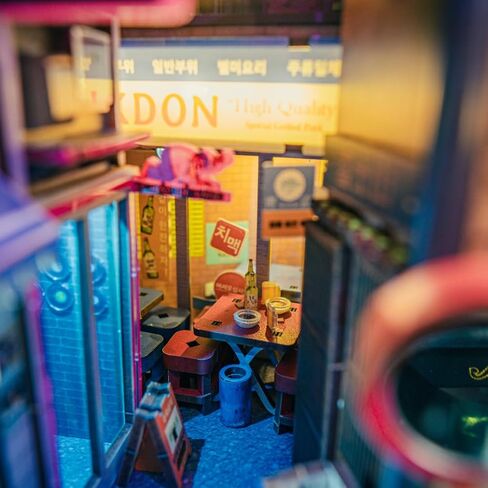 مجموعة Anavrin Book Nook Kit سيول هيبجيرو DIY كتاب خشبي ثلاثي الأبعاد للبالغين والمراهقين ومحبي الكتب، رف الكتب يُدرج ديكور المكتبة، هدية إبداعية للعائلة والأصدقاء وكبار السن in Kuwait
