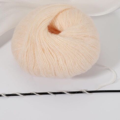 خيوط باتيكل 2 skeins الموهير، غزل ناعم من الموهير الصناعي، خيوط منفوشة رقيقة للحياكة والحياكة، سترة وشاح، قبعة الحرف، سجادة بطانية، بيج فاتح in Kuwait