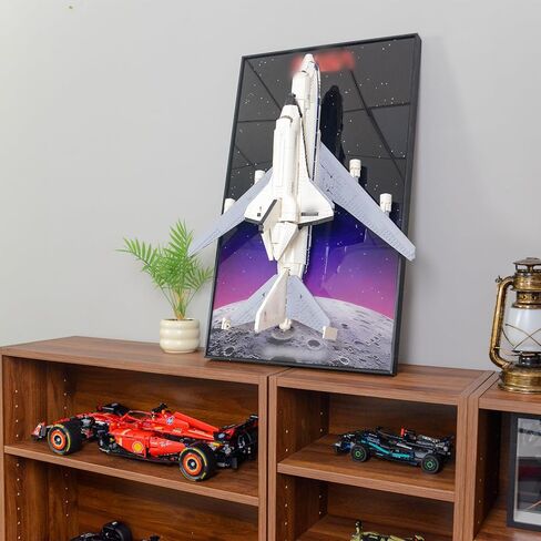 لوحة حائط عرض WETCEAOM متوافقة مع Lego Icons Shuttle Carrier Aircraft 10360، لوحة فنية جدارية متوافقة مع محبي إطار عرض Lego Car Wall Mount F1، الحجم: 19.68 × 31.49 بوصة (النموذج غير متضمن!) in Kuwait