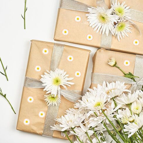 ملصقات JarThenaAMCS 2400 قطعة من ملصقات Daisy الصغيرة ذات زهرة الربيع البيضاء ذاتية اللصق للأظرف ومكافأة سجل القصاصات وأعياد الميلاد وحفلات الزفاف وديكور هيبي رائع، 0.5 بوصة in Kuwait