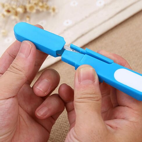 4.5 inch Sewing Scissors(pack of 4) Yarn Thread Cutter Small Snips Trimming Nipper - Great for Stitch, Mini DIY Supplies, Yarn shears in Saudi Arabia
