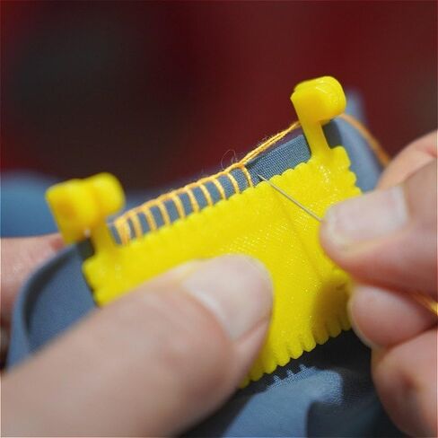 Clip On Sewing Tool, Durable Plastic Seam and Edge Holder for Knitting and Fabric, Sewing Aid for Beginners, DIY Clothing Repair and Maintenance (1-Pack) in Saudi Arabia