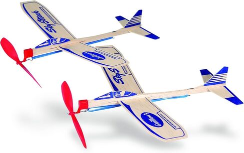 مجموعتان مزدوجتان من Guillow's 52 Sky Streak (إجمالي 4 طائرات) بالإضافة إلى رقعة مطرزة بمسدس علوي مقاس 4 1/2 بوصة مع ظهر لاصق منشط بالحرارة. in Saudi Arabia
