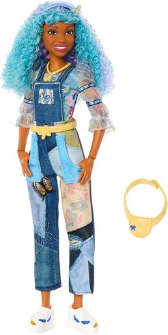 Mattel Disney Descendants 4: دمية وإكسسوارات The Rise of Red Fashion - إيلا، سندريلا الصغيرة مع ملابس مستوحاة من الفيلم in Saudi Arabia
