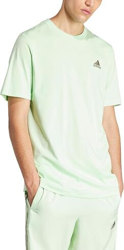 تي شيرت رجالي من adidas Essentials ذو شعار واحد مطرز بشعار صغير in Kuwait