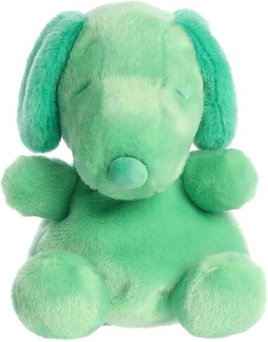 Aurora® Adorable Peanuts® Snoopy Color Collection Palm Pals™ الحيوانات المحشوة - ألعاب مرخصة رسميًا لجميع محبي سنوبي - هدية حنين للبالغين واحتفالات أعياد الميلاد - أخضر 5 بوصات in Kuwait