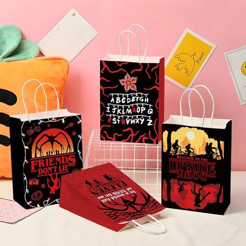 LANFUBEISI 16 قطعة من أكياس الورق لتزيين حفلات أعياد الميلاد الغريبة، مرحبًا بك على الوجهين في حقائب الأشياء الجيدة المقلوبة باللونين الأحمر والأسود ومستلزمات الحفلات بمقبض in Kuwait