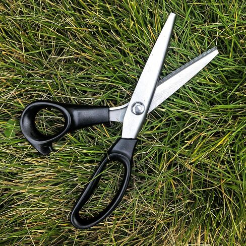 9" Heavy Duty Pinking Shears Scissors, Serrated 5mm Zig Zag Scissors Fabric Paper Non-fabric, Home Office, School, Sewing, and Crafts in Saudi Arabia