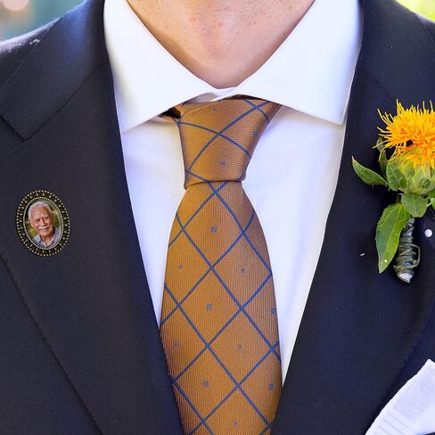 Groomsmen Memorial Photo Lapel Pins for Wedding Pack of 4 Bronze Gold Oval Picture Pins Funeral Remembrance Boutonniere with Photo Resizer in Saudi Arabia