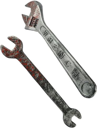 Wakauto 2pcs Halloween Simulated Bloody Wrench Props - Scary Realistic Plastic Fake Tool Decoration for Haunted House Supplies Home Parties Decor 17.32X4.72 Inches in Saudi Arabia
