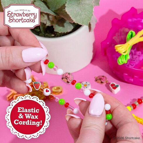مجوهرات قوس قزح Strawberry Shortcake™، مجموعة أساور الصداقة التي يمكنك صنعها بنفسك، ابتكر أكثر من 15 إكسسوارًا، تتضمن خرزًا، وحلي معدنية، وسلكًا، وعلبة خرز على شكل فراولة in Kuwait