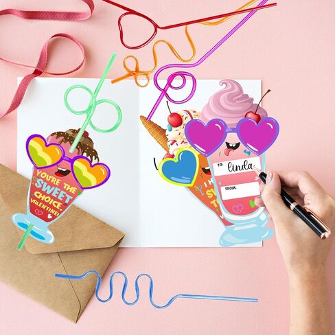هدايا عيد الحب للأطفال، 36 حزمة من بطاقات عيد الحب مع مجموعة من القش المجنون القابل لإعادة الاستخدام - بطاقات تبادل عيد الحب للفتيات والأولاد والأطفال الصغار في الفصول الدراسية والحفلات المدرسية in Kuwait