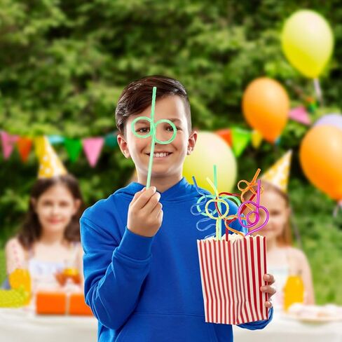 هدايا عيد الحب للأطفال، 36 حزمة من بطاقات عيد الحب مع مجموعة من القش المجنون القابل لإعادة الاستخدام - بطاقات تبادل عيد الحب للفتيات والأولاد والأطفال الصغار في الفصول الدراسية والحفلات المدرسية in Kuwait