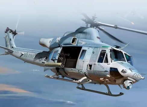 AC12138 1/35 UH-1Y مجموعة نماذج الطائرات القابلة للجمع in Saudi Arabia