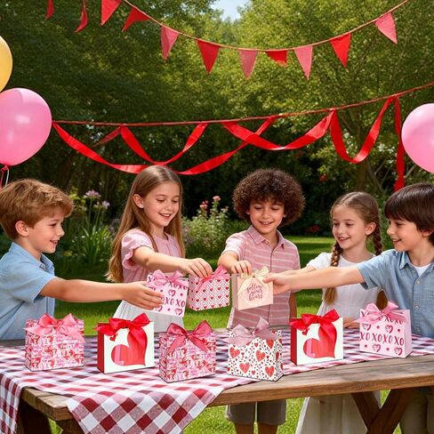 Nimbbex 24 عبوة من حقائب هدايا عيد الحب الصغيرة مع أشرطة مقوسة، مقاس 4.5 بوصة × 1.8 بوصة × 3.9 بوصة، حقائب عيد الحب على شكل قلب، حقائب عيد الحب الصغيرة لحفلات الزفاف، والعطلات، والفصول الدراسية، وتقديم هدايا عيد الحب in Kuwait