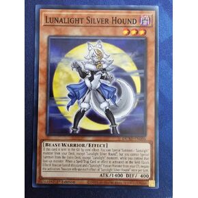 Lunalight Silver Hound - DUAD-EN006 - المشترك - الإصدار الأول in Kuwait