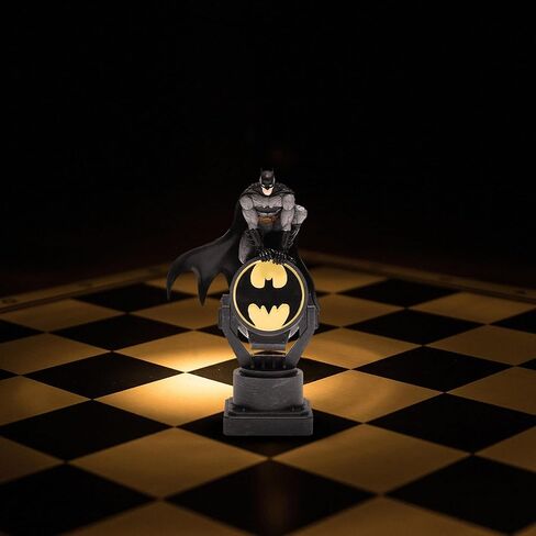 DC Chess Collection Special #2 Batman & Bat Signal | Chess Piece Only in Saudi Arabia