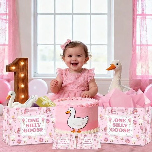 حقيبة هدايا عيد الميلاد الأولى من Woosytoo One Silly Goose للفتيات الصغيرات، حقيبة هدايا عيد ميلاد كبيرة من الإوزة الوردية مع ورق تغليف وبطاقة للفتيات في عمر عام واحد، لوازم حفلات استقبال المولود الجديد in Kuwait