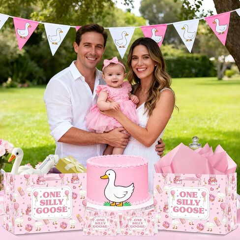 حقيبة هدايا عيد الميلاد الأولى من Woosytoo One Silly Goose للفتيات الصغيرات، حقيبة هدايا عيد ميلاد كبيرة من الإوزة الوردية مع ورق تغليف وبطاقة للفتيات في عمر عام واحد، لوازم حفلات استقبال المولود الجديد in Kuwait