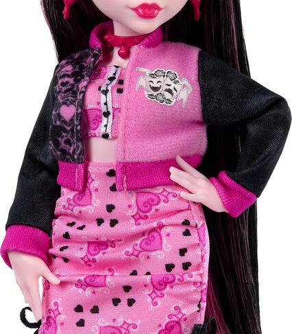 Draculaura's Horror Journal Poupee by Monster High in Saudi Arabia
